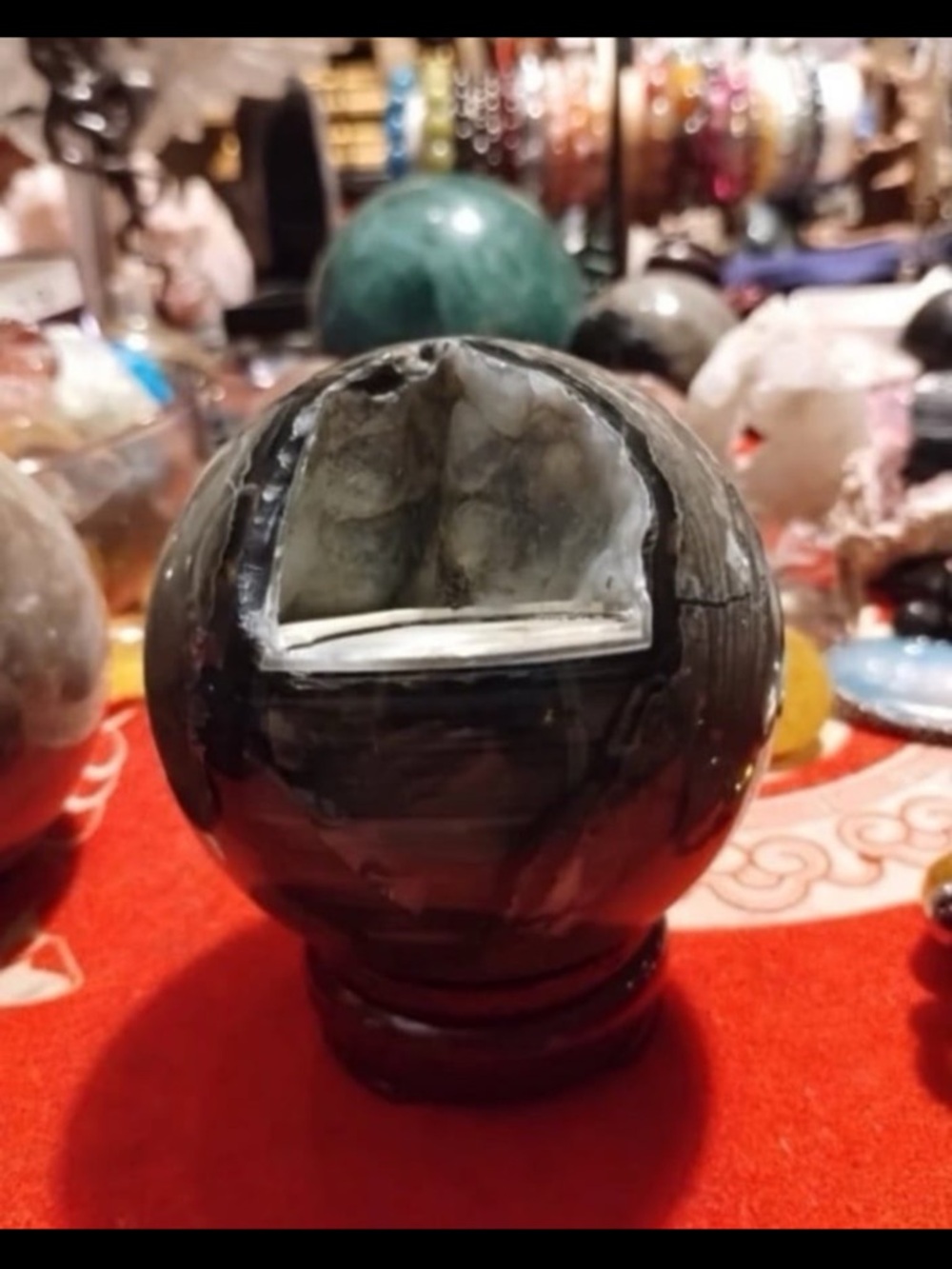 Volcano agate sphere - Picture 7 of 11